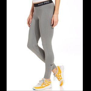 🌈3X$25⚡️Nike Pro Dr Fit Gray Leggings XS
